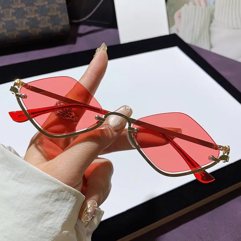 Gold Metal Cat-Eye Sunglasses - Q.B.Accessories